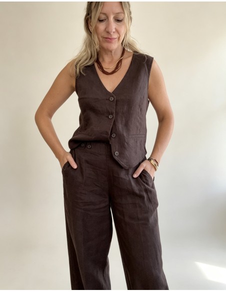 CHALECO LINO MARRON
